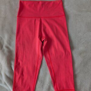 3/$30 Aerie Capri leggings - die cut details